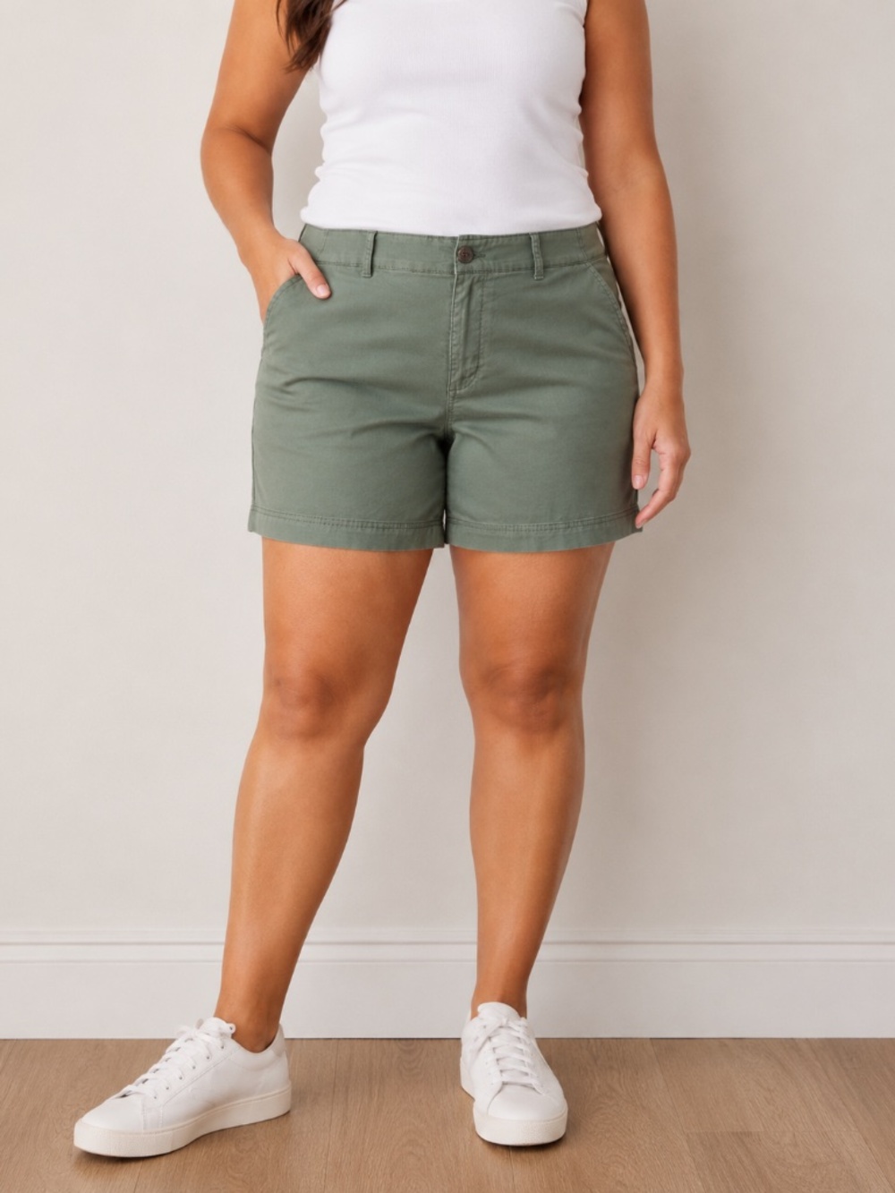 GAP Women’s Green Chino Bermuda Shorts Size 14 Tall – Pre-Owned